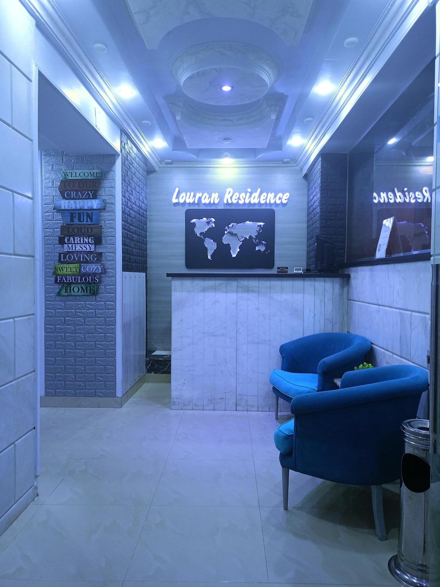 Louran Apartment